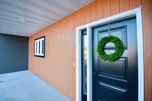 205 16th St N, Breckenridge, MN 56520 - Photo 6