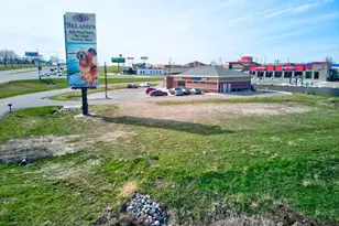 1464 W Lincoln Ave, Fergus Falls, MN 56537 - Photo 1