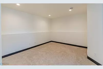 700 9th Street NW, Frazee, MN 56544 - Photo 16