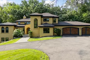 7260 Willow Creek Rd, Eden Prairie, MN 55344 - Photo 1