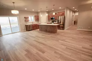 108 16th St N, Breckenridge, MN 56520 - Photo 40