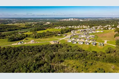 3370 Bella Terra Road NE, Rochester, MN 55906 - Photo 10