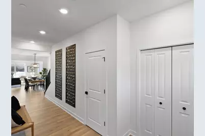 13727 Hollybrook Circle, Apple Valley, MN 55124 - Photo 4