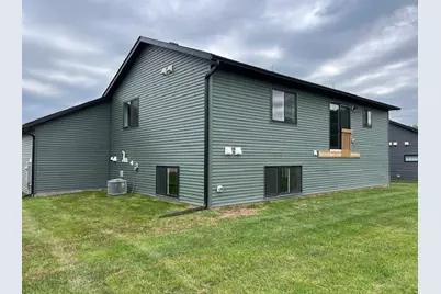 251 Stonelake Drive SE, Rochester, MN 55904 - Photo 26