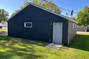 1510 Wisconsin Ave, Benson, MN 56215 - Photo 8