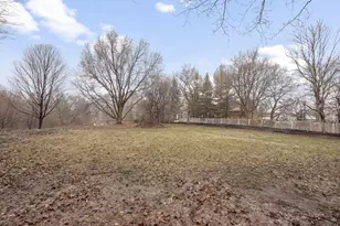 17945 Breezy Pt Rd, Wayzata, MN 55391 - Photo 6