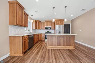 2332 30th Ave S, Fargo, ND 58104 - Photo 12