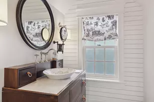 20100 Lakeview Ave, Deephaven, MN 55331 - Photo 28