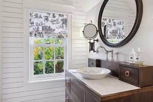 20100 Lakeview Ave, Deephaven, MN 55331 - Photo 26