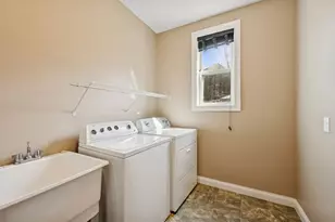 5270 Jewel Ln N, Plymouth, MN 55446 - Photo 20