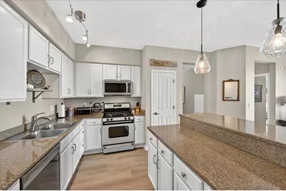 500 E Grant Street #907, Minneapolis, MN 55404 - Photo 14