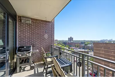 500 E Grant Street #907, Minneapolis, MN 55404 - Photo 18