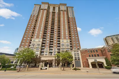 500 E Grant Street #907, Minneapolis, MN 55404 - Photo 2