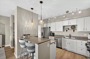 500 E Grant St, Minneapolis, MN 55404 - Photo 10