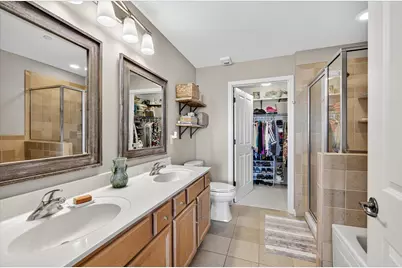 500 E Grant Street #907, Minneapolis, MN 55404 - Photo 22