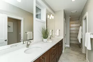 2608 Bentley Dr SW, Rochester, MN 55902 - Photo 34