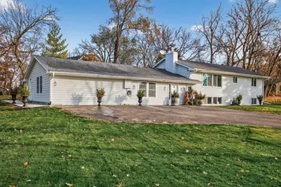 201 Townes Lane, Wayzata, MN 55391 - Photo 1