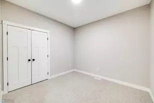 5883 41st St S, Fargo, ND 58104 - Photo 14