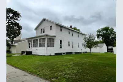 217 5th Street S, Breckenridge, MN 56520 - Photo 2