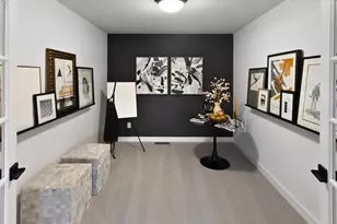 13731 Hollybrook Circle, Apple Valley, MN 55124 - Photo 36