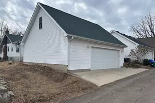 1241 Stanford Ave, Saint Paul, MN 55105 - Photo 2