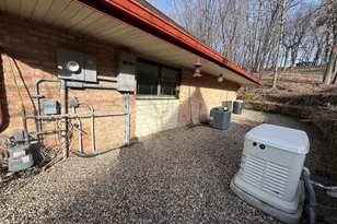 1000 Heritage Ln, Orono, MN 55391 - Photo 46