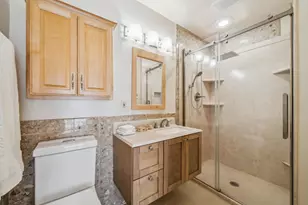 1000 Heritage Ln, Orono, MN 55391 - Photo 34