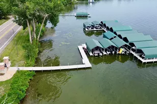 1000 Heritage Ln, Orono, MN 55391 - Photo 4