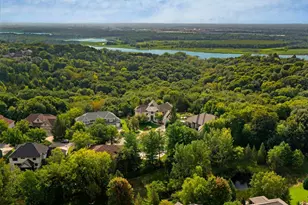 19115 Vogel Farm Trail, Eden Prairie, MN 55347 - Photo 4