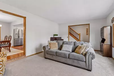 4015 Cottonwood Lane N, Plymouth, MN 55441 - Photo 8