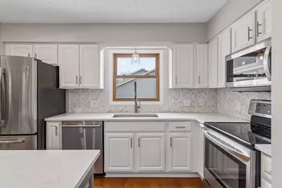 4015 Cottonwood Lane N, Plymouth, MN 55441 - Photo 14