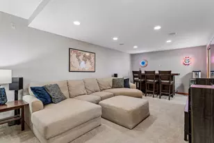 4015 Cottonwood Ln N, Plymouth, MN 55441 - Photo 36