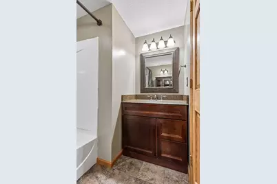 4015 Cottonwood Lane N, Plymouth, MN 55441 - Photo 44