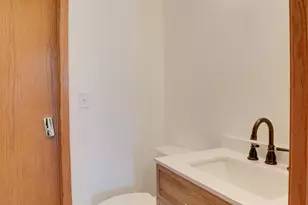 1815 20th Ave S, Moorhead, MN 56560 - Photo 10