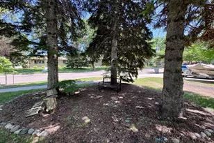 1815 20th Ave S, Moorhead, MN 56560 - Photo 36