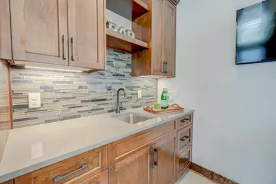 21 Cherrywood Circle, North Oaks, MN 55127 - Photo 36
