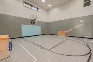 21 Cherrywood Cir, North Oaks, MN 55127 - Photo 46