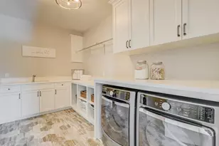 21 Cherrywood Cir, North Oaks, MN 55127 - Photo 28