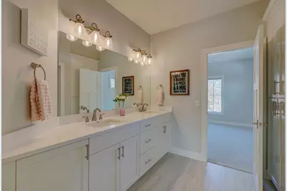 21 Cherrywood Circle, North Oaks, MN 55127 - Photo 28