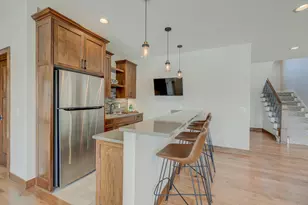 21 Cherrywood Cir, North Oaks, MN 55127 - Photo 38