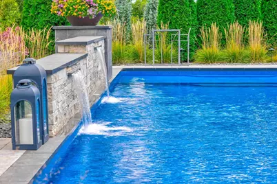 21 Cherrywood Circle, North Oaks, MN 55127 - Photo 2