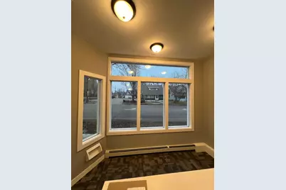 1076 Maryland Avenue E, Saint Paul, MN 55106 - Photo 10