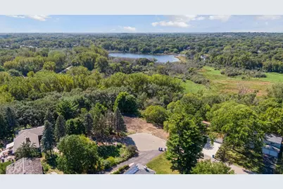 5038 Dominick Spur, Hopkins, MN 55343 - Photo 2