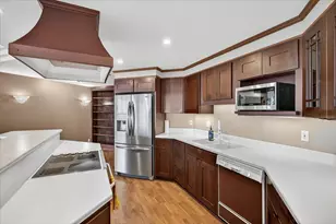 168 6th St E, Saint Paul, MN 55101 - Photo 28