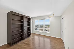 168 6th St E, Saint Paul, MN 55101 - Photo 32