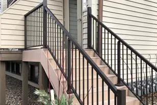 8928 Neill Lake Rd, Eden Prairie, MN 55347 - Photo 2