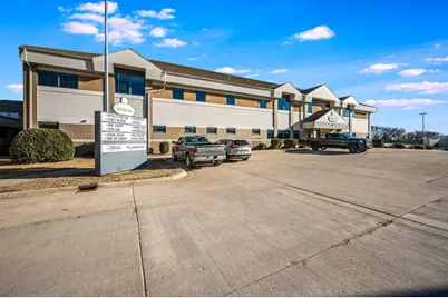 757 S State Street #Suite 8, Fairmont, MN 56031 - Photo 34