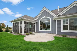 124 Spring Farm Rd, North Oaks, MN 55127 - Photo 32