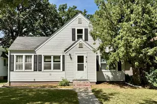 919 Labree Ave N, Thief River Falls, MN 56701 - Photo 1