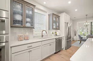 116 Spring Farm Rd, North Oaks, MN 55127 - Photo 8